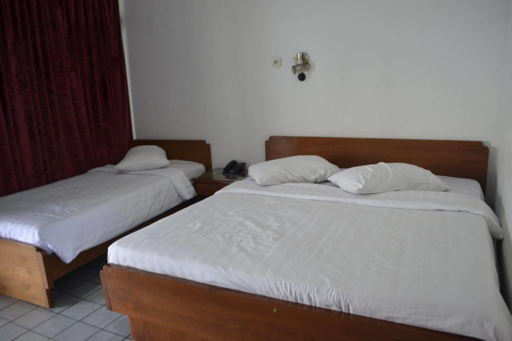 Hotel Selecta Batu  Zewnętrze zdjęcie