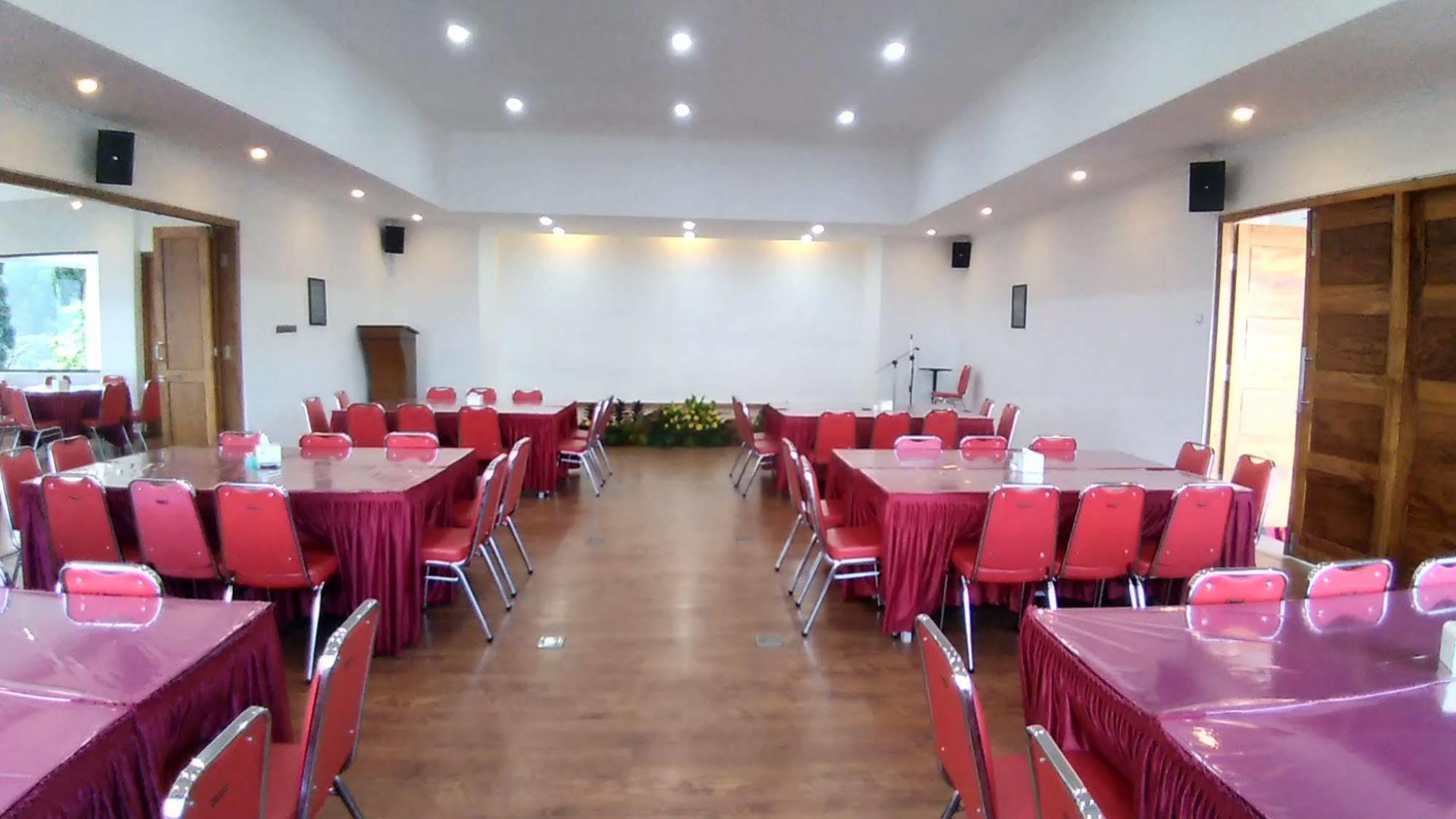 Hotel Selecta Batu  Zewnętrze zdjęcie
